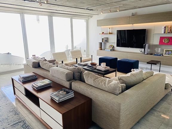 4th image of 881 Ocean Dr APT 23C
