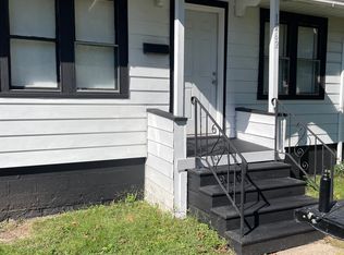 1262 Jennings Ave, Benton Harbor, MI 49022
