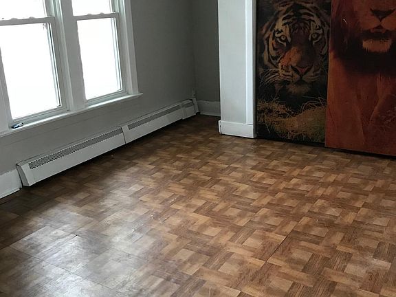3rd image of 1 Harvey Ave APT 1E
