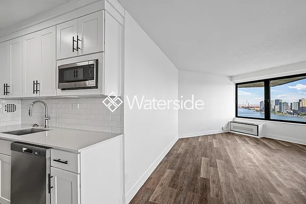 Rented by Brookfield (Funnel) | media 32