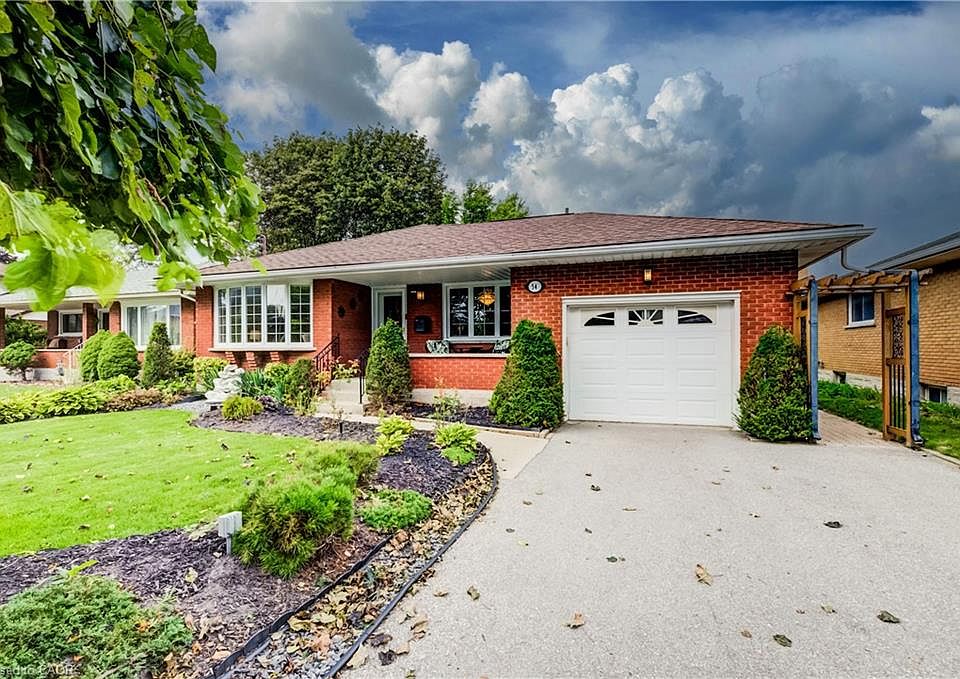 1st image of 54 Fairlawn Rd