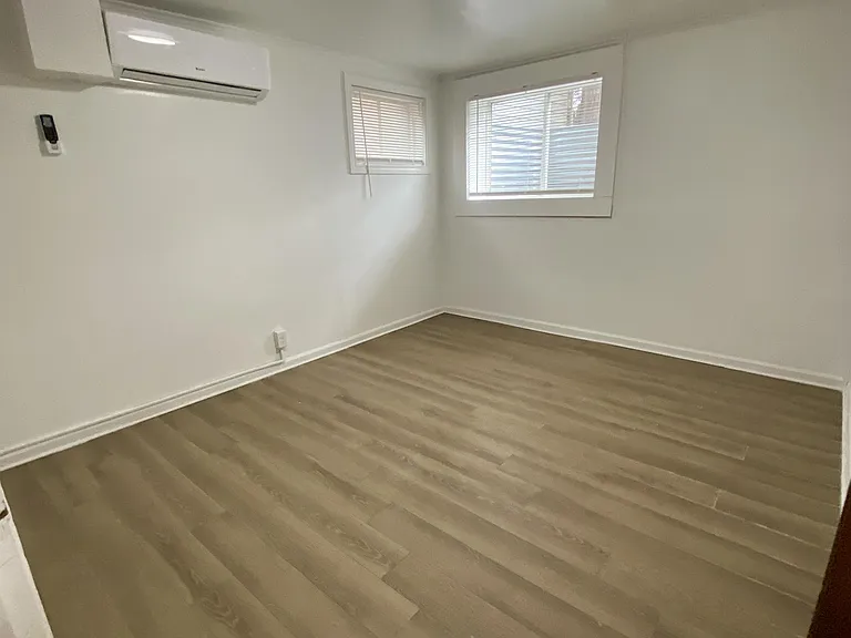 1113 W Hill St #1 — Photo 15