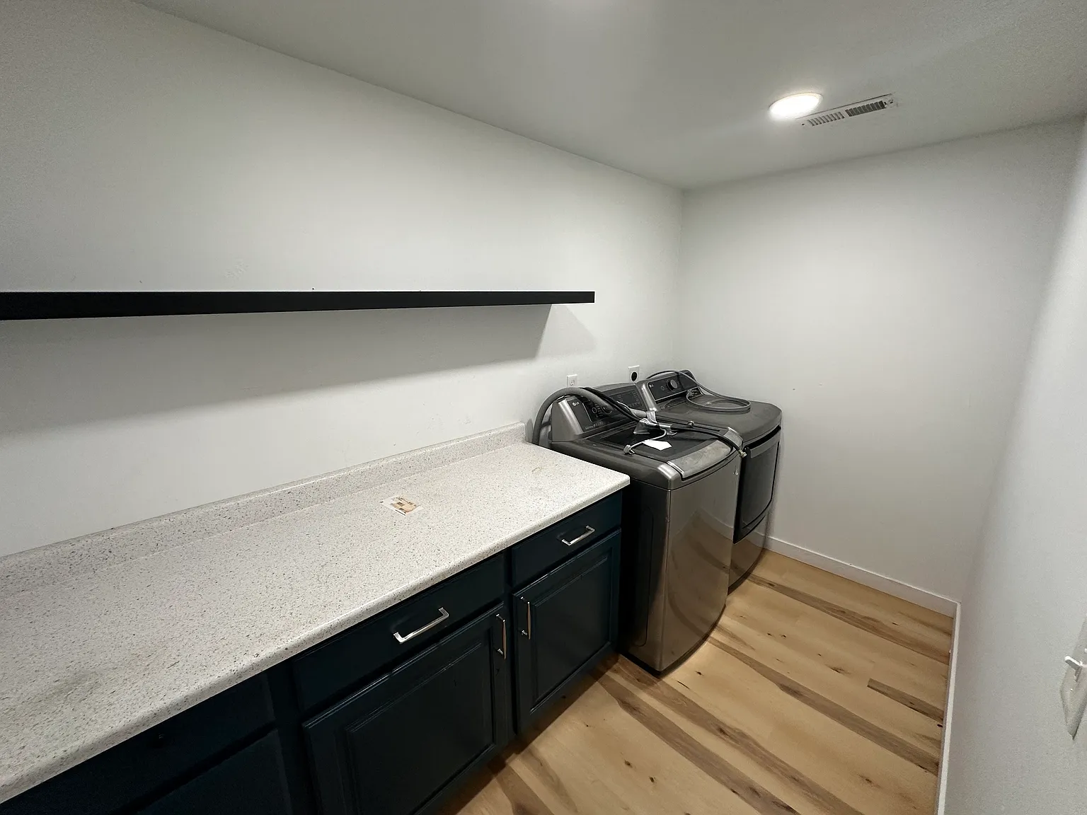 3 bed, 1534 sqft, $1,800 — Photo 2