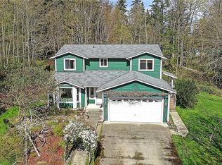 15 E Mountain View Rd, Camano Island, WA 98282
