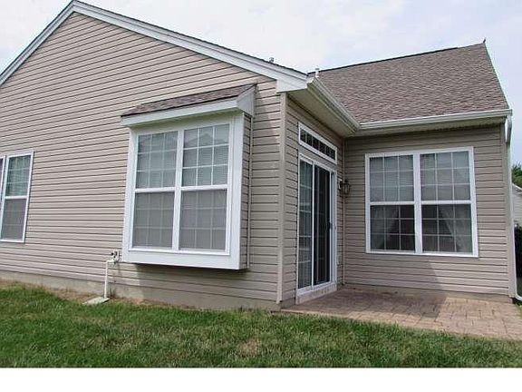 4th image of 1725 Wisteria Way