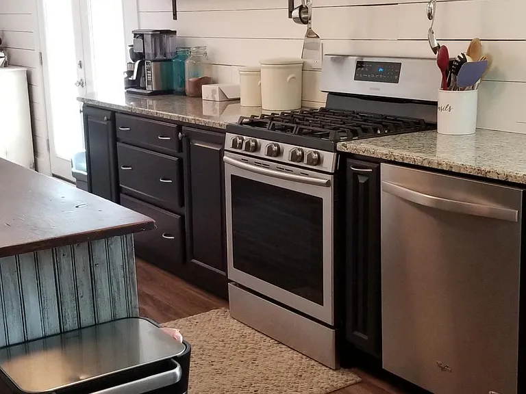 675 Guilford Blvd — Photo 8