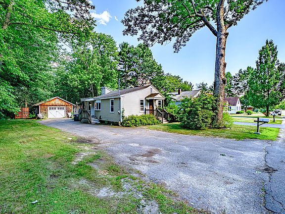 3rd image of 43 Elmwood Ave