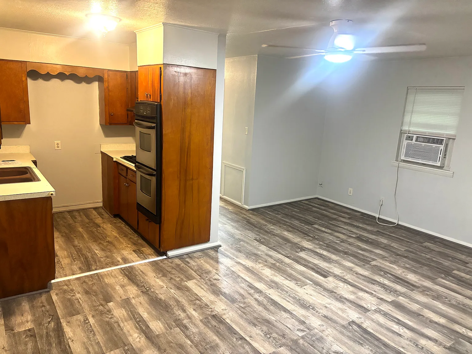 2 bed, 800 sqft, $1,100 — Photo 4