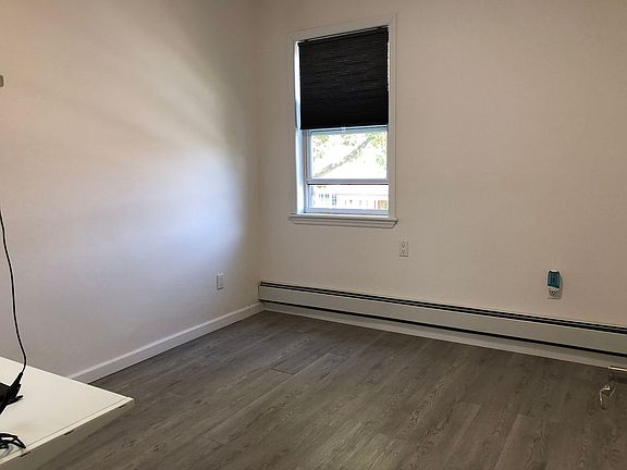 5th image of 265 Bay 13 St #2