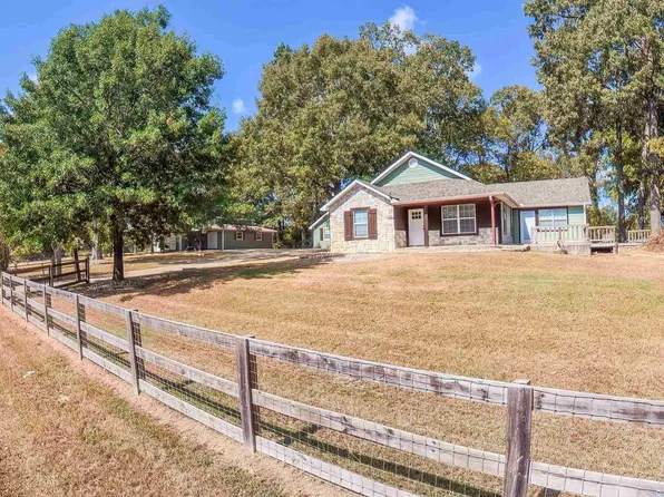 237 Lakeview Cir, Jefferson, TX 75657