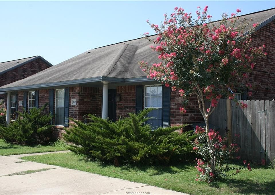 1st image of 2312 Pintail Ln
