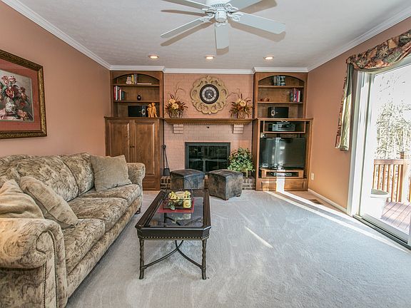 2nd image of 7411 Kingstonview Ct