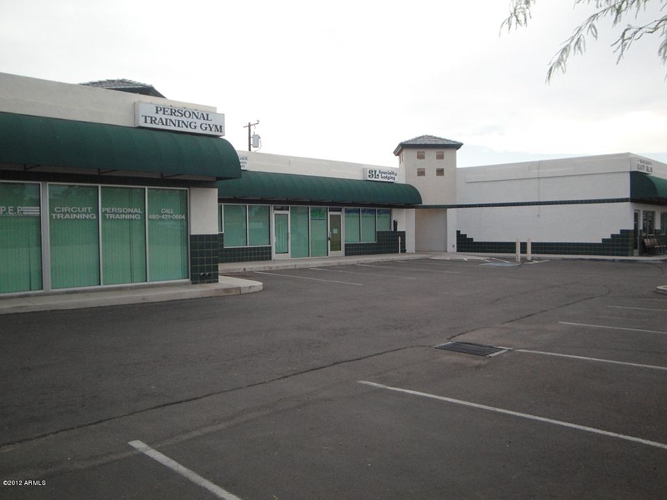 2nd image of 2932 N 68th St