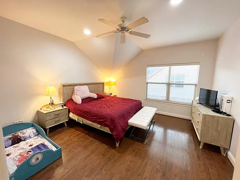 3421 Normandy Ave #2 — Photo 9