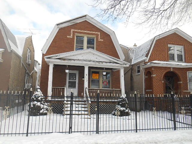 1st image of 937 N Kedvale Ave #1
