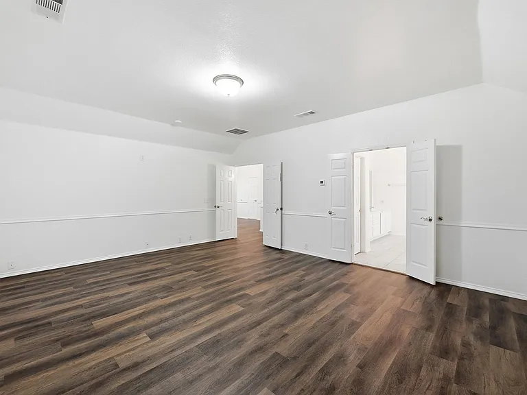 2216 Oak Park Dr — Photo 18