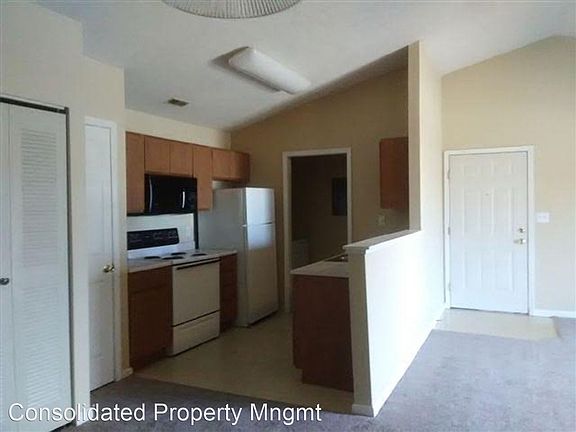 4th image of 60 Bridgewater Ct #8607599