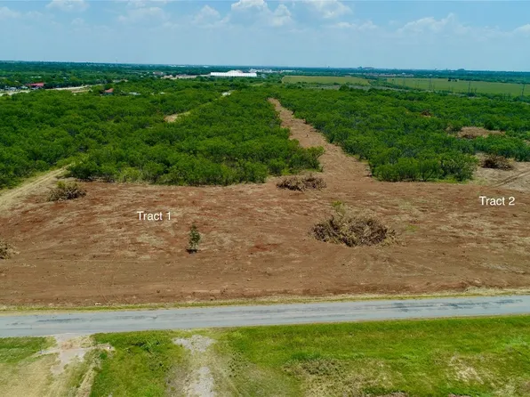 1 Springlake Dr, Wichita Falls, TX 76301