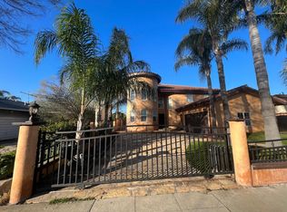 10164 Elkwood St, Sun Valley, CA 91352