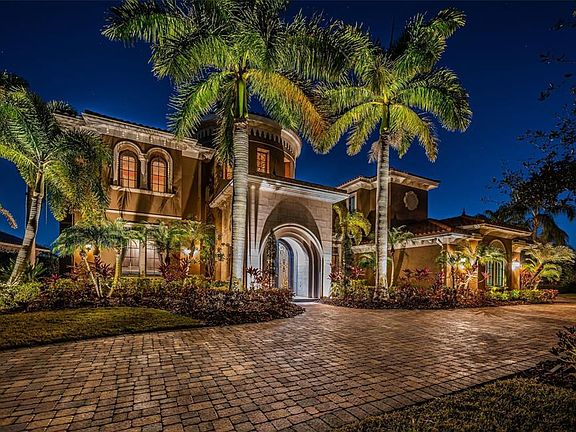 2nd image of 9209 Silverthorn Rd