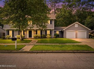 3010 Raphael Dr, Hattiesburg, MS 39402