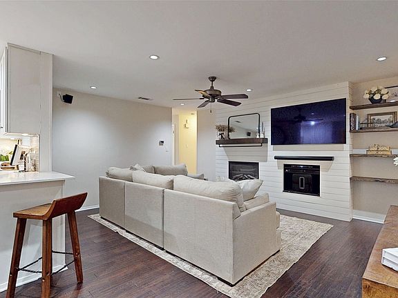 4th image of 808 San Marcos Ln