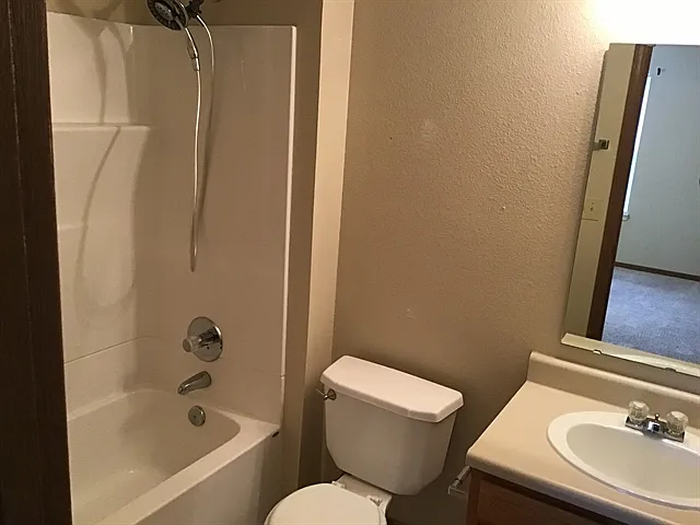 8539 Coralberry Ln — Photo 10