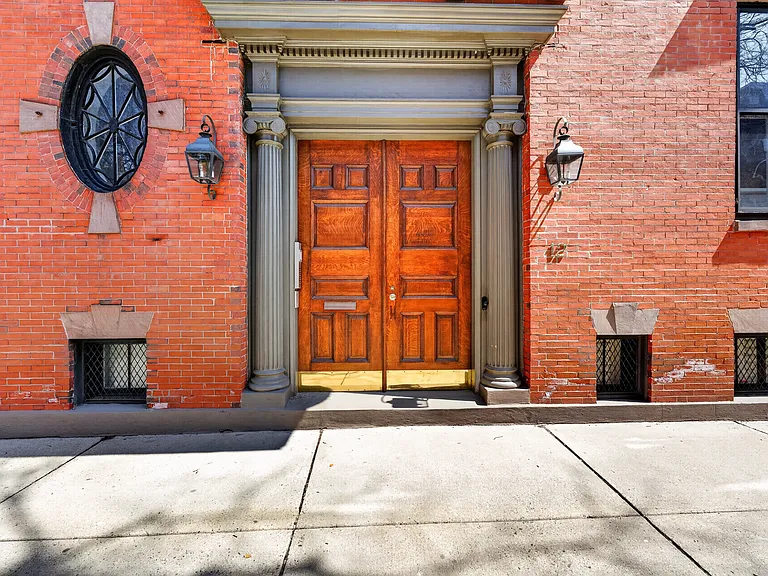 12 Hereford St #2 — Photo 24