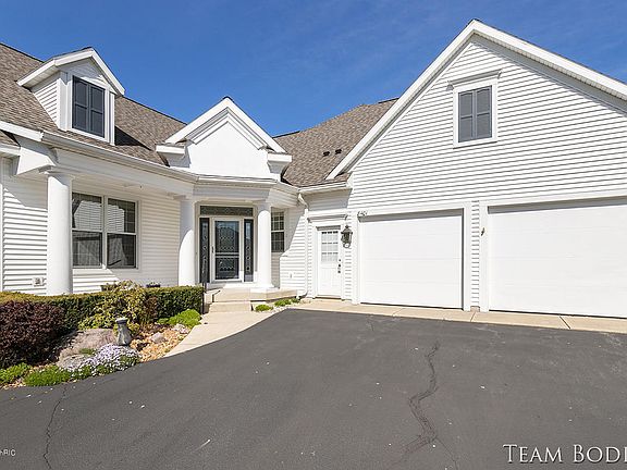 3rd image of 8401 Wallinwood Springs Dr #79