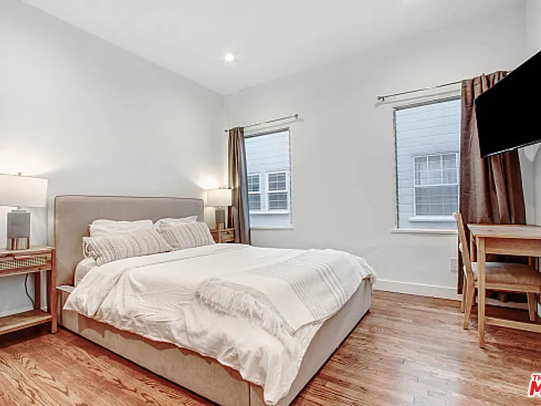 434 N Ogden Dr #436-1/2 — Photo 5