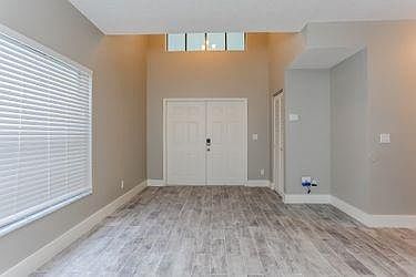 5th image of 11104 NW 34th Ct