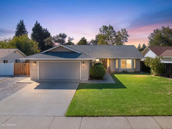1780 Sterling Dr, Redding, CA 96003