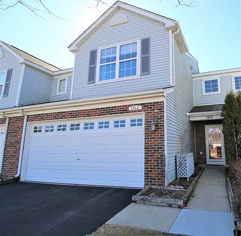 1312 Baxter Ln photo 1