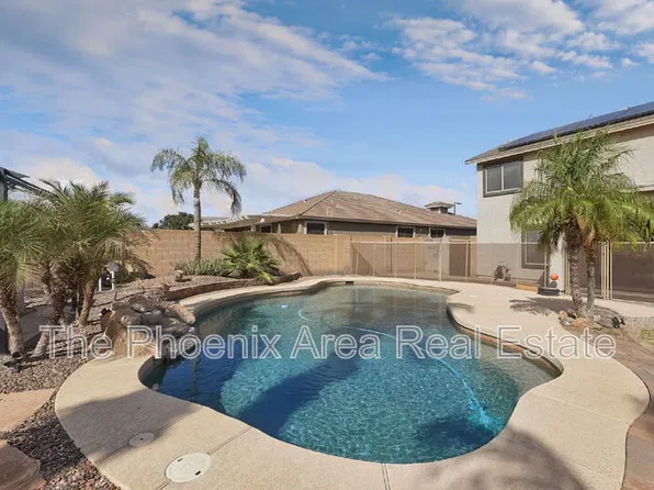 2669 W Quick Draw Way, San Tan Valley, AZ 85144