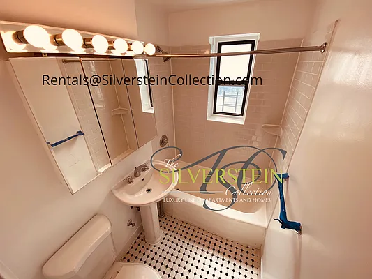 Rented by Silverstein Collection LLC  | media 6