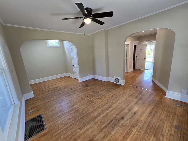 502 Pearl St #1 — Photo 9
