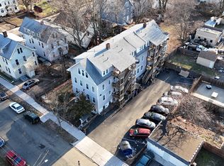 142 Rowe St #4-D, New Haven, CT 06513