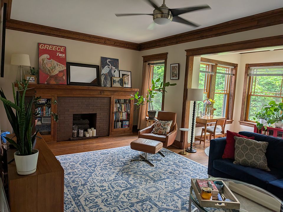 Living Room Exposure West