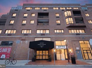200 Lombard St #821, Philadelphia, PA 19147