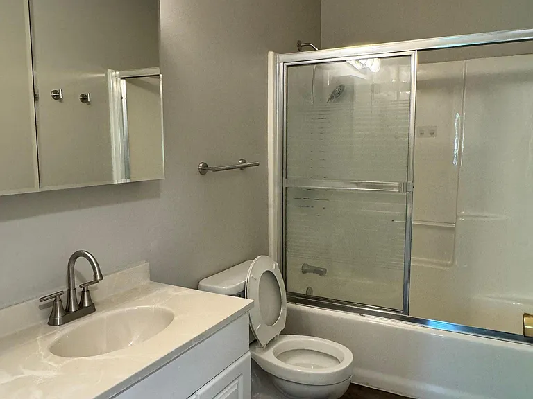 1122 West Ave #UPPER — Photo 8