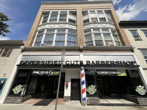 14 Baltimore St #14J, Hanover, PA 17331