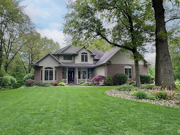 13562 Shavano Peak Dr, Middlebury, IN 46540