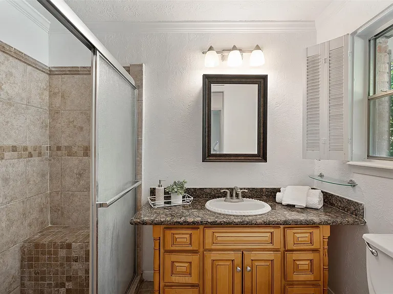 9214 Bronco Dr — Photo 20