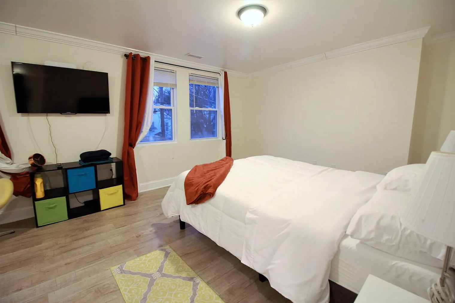 1 bed, 1.0 bath, $2,121 — Photo 4