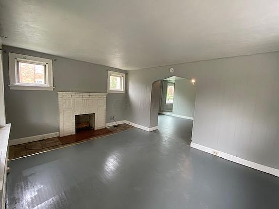 4th image of 1437 California Ave