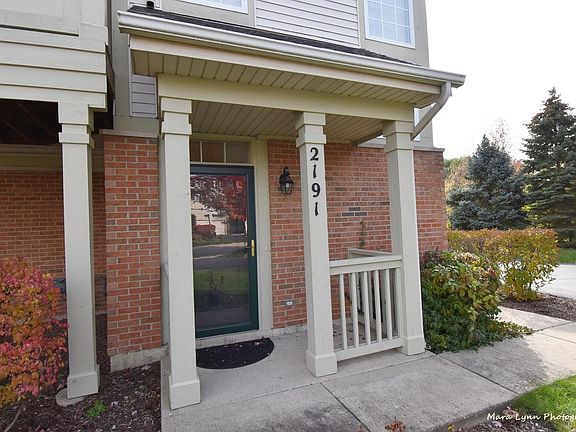 2nd image of 2191 Vanderbilt Dr #2191