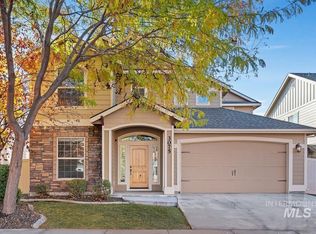 3075 E Deerhill Dr, Meridian, ID 83642
