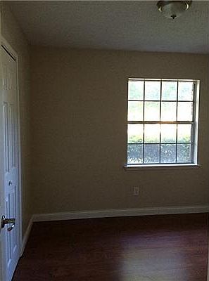 3rd image of 2522 Tandy Dr