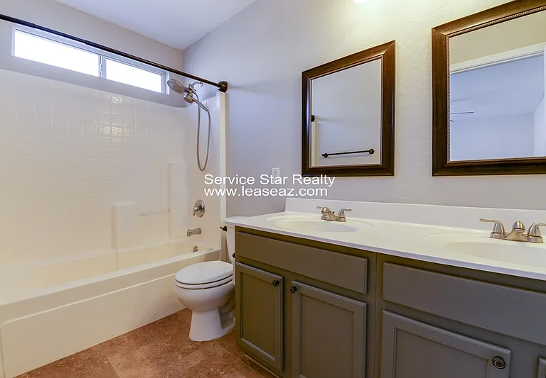 11560 W Cheryl Dr — Photo 14