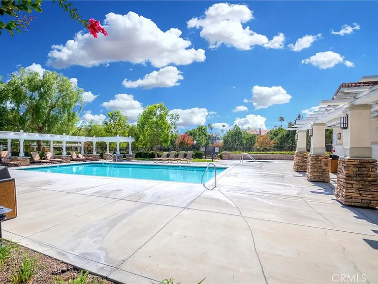 2282 Schlaepfer Dr — Photo 30